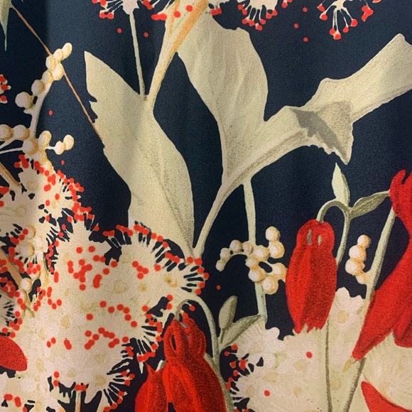 Ted Baker Short Sleeve floral dress with orange pleated detail. Knee length. - Picture 7 of 7